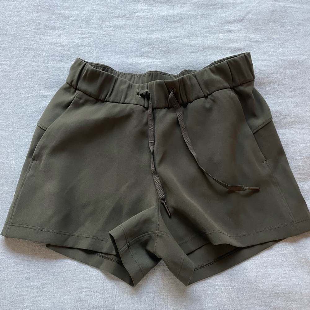 Lululemon Shorts NWOT